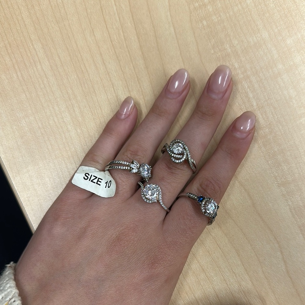 Elegant Women's Rings